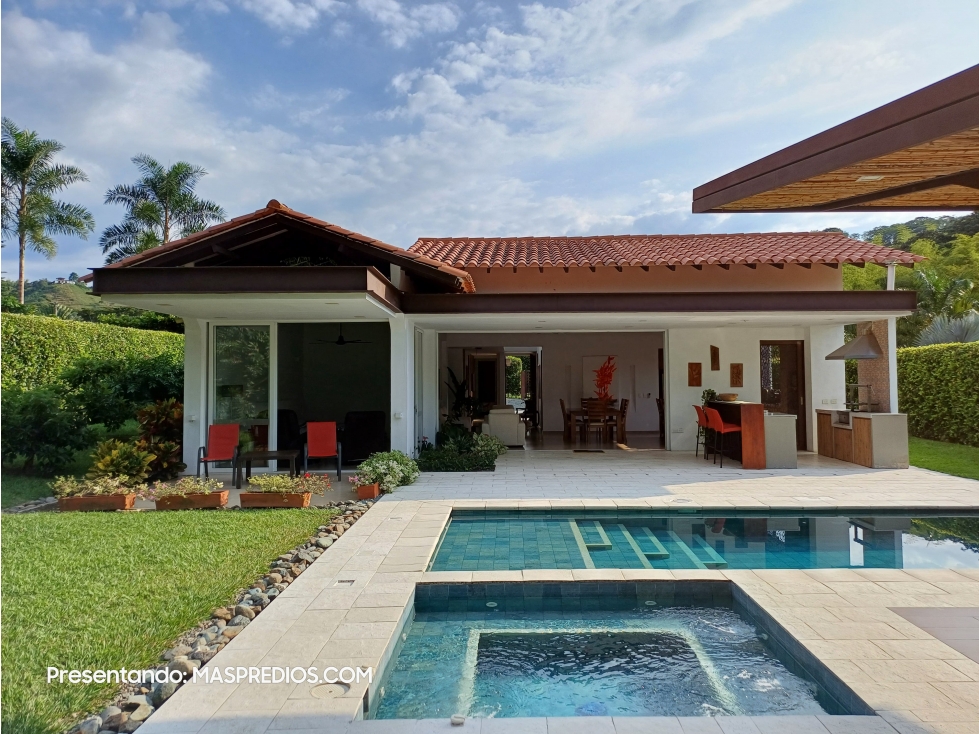 EN VENTA CASA CAMPESTRE DE LUJO A 40 MINUTOS DE MANIZALES — foto 2