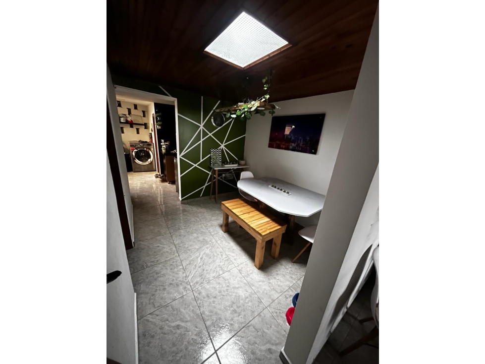EN VENTA CASA EN BARRIO MALHABAR CON RENTA Y GARAJE MANIZALES