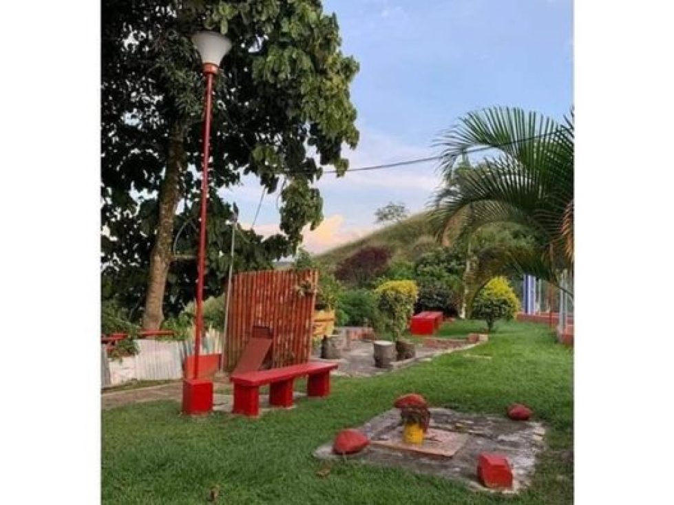VENTA DE FINCA RECREATIVA CAMBIA RISARALDA - 2