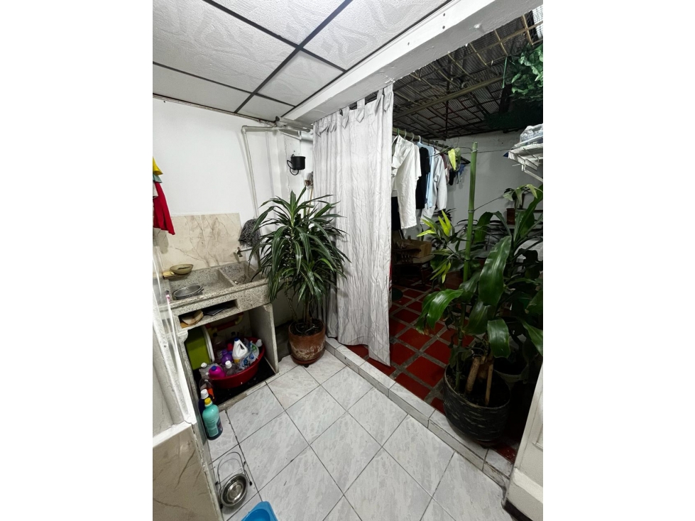EN VENTA CASA EN BARRIO MALHABAR CON RENTA Y GARAJE MANIZALES — foto 5