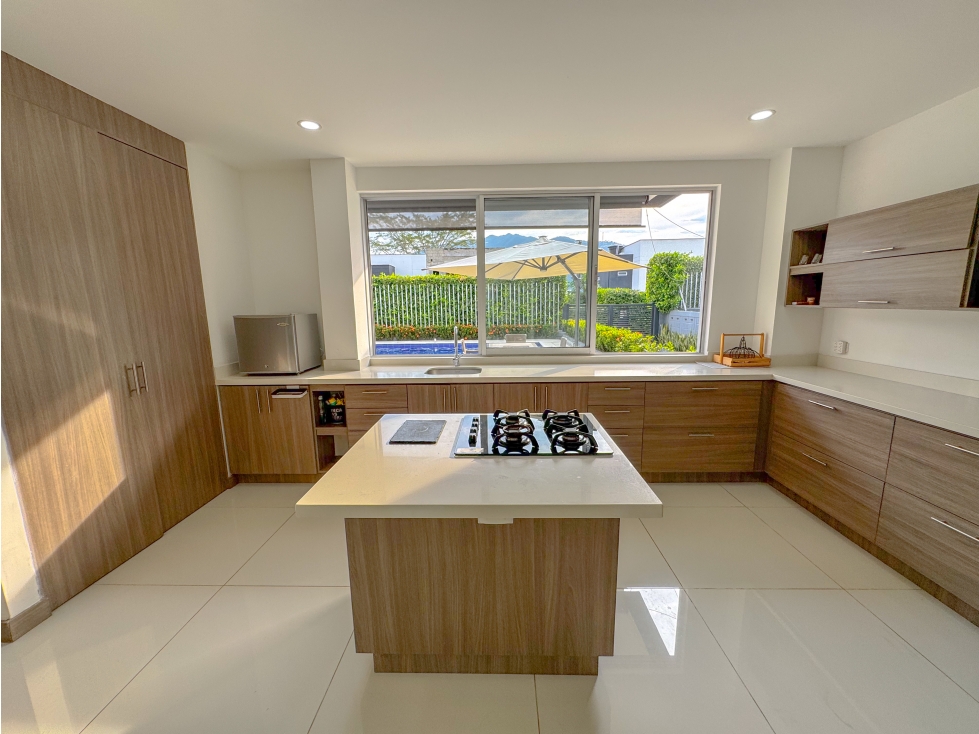 Espectacular casa para Permuta o Venta en San Jerónimo! — foto 5