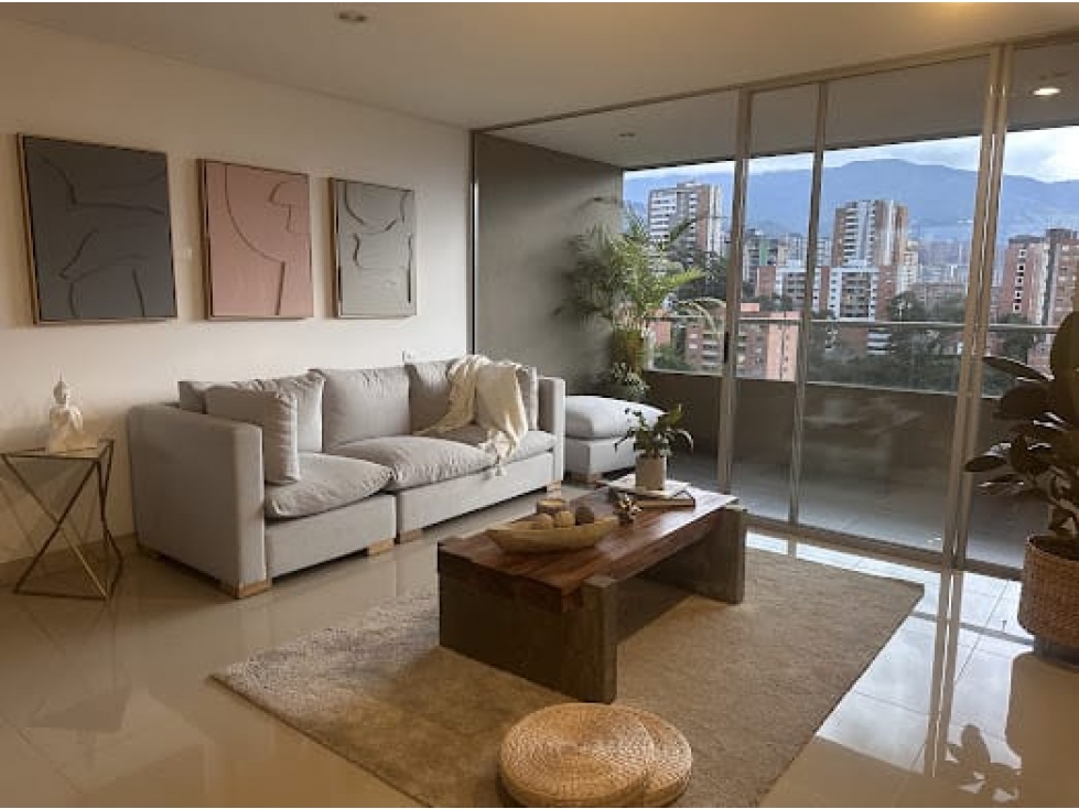 Espacio, confort y ubicación premium en Loma de Benedictinos. — foto 2
