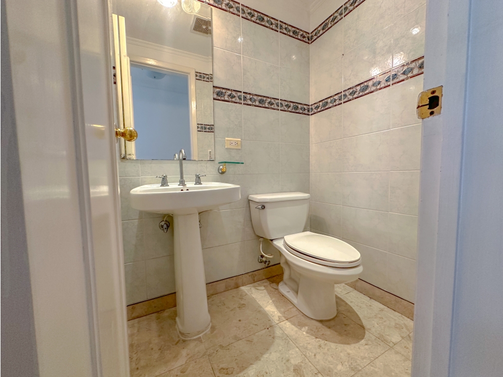 Vendo Apartamento en Poblado sector Alejandría - Milla de Oro — foto 3