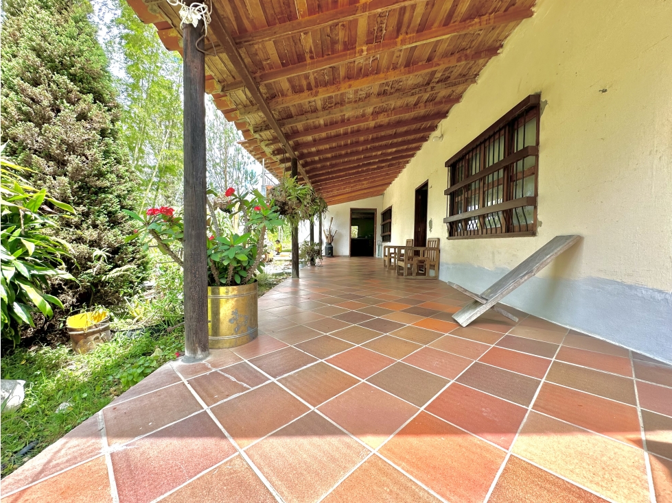 Hermoso lote con casa en Santuario — foto 4