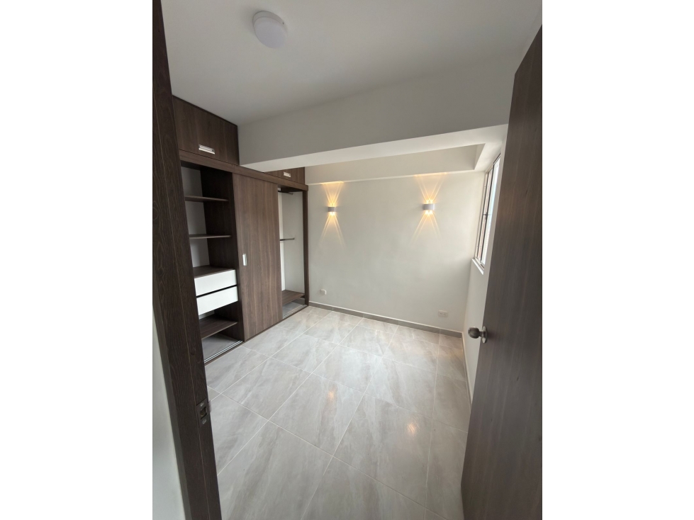 Vive en Bello, sector Madera: comodidad con todo cerca. — foto 4