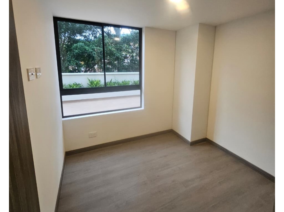 Apartamento de 95 m2 + 101.65 m2 de terraza, Camino Verde, Envigado. — foto 4