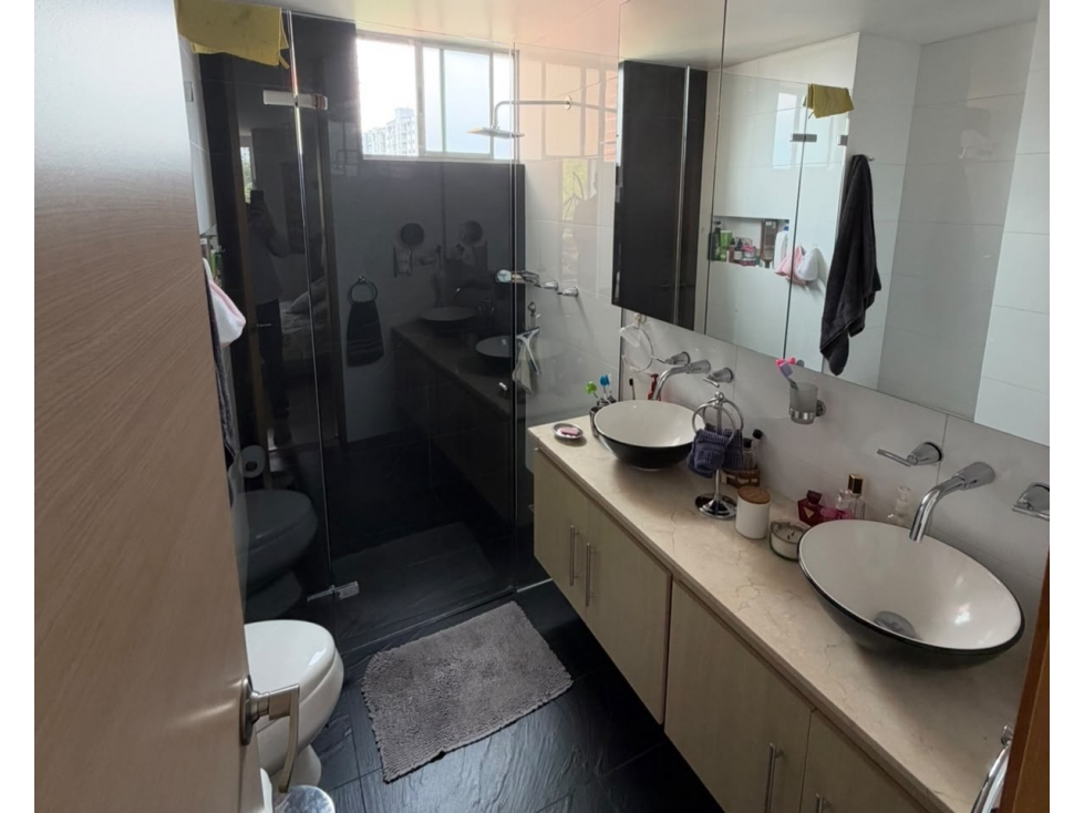 Apartamento amplio con hermosa vista, Envigado, Loma de Benedictinos. — foto 6