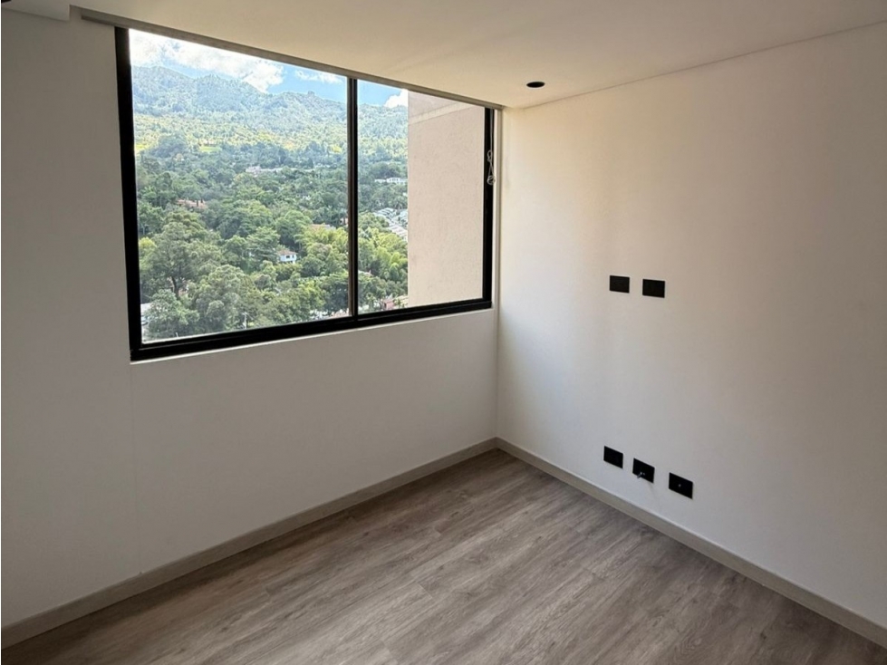 Apartamento de lujo en Envigado | 2 alcobas | Piso alto — foto 5