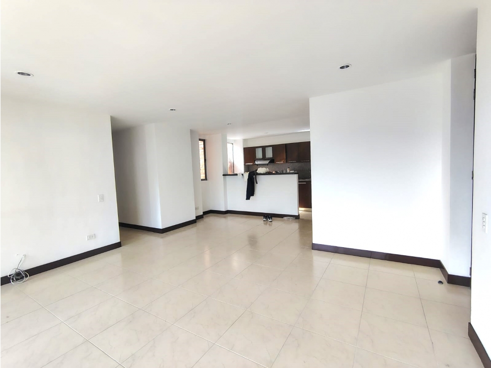ARRIENDO APARTAMENTO EN ENVIGADO - LA INMACULADA
