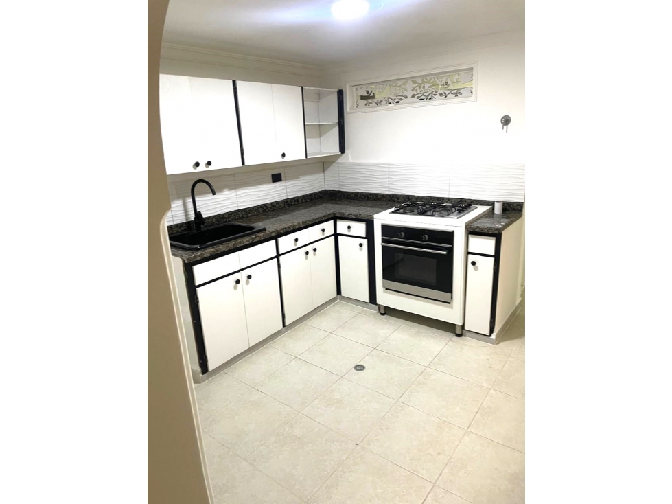 ARRIENDO CASA DOS NIVELES EN SABANETA - PRADOS DE SABANETA — foto 5