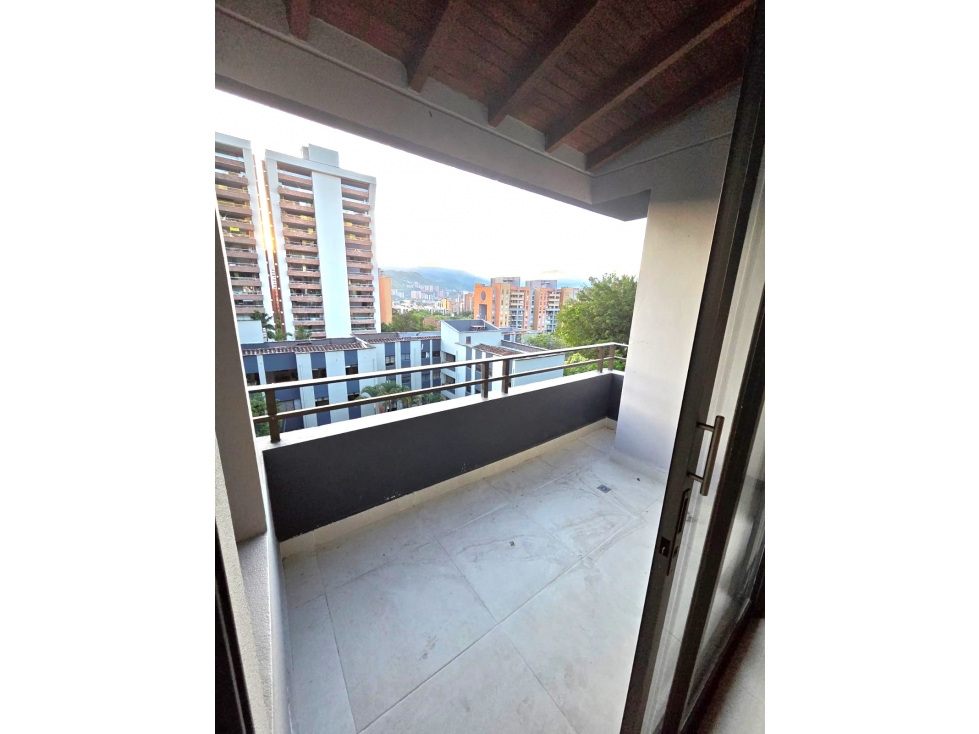 ARRIENDO APARTAMENTO EN ENVIGADO - LA ABADIA — foto 3