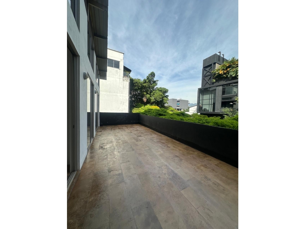 Renta Local en El Poblado, Medellín — foto 2