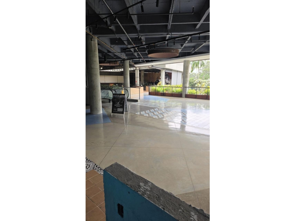 Venta de local en Distrito Avignon - Envigado — foto 2