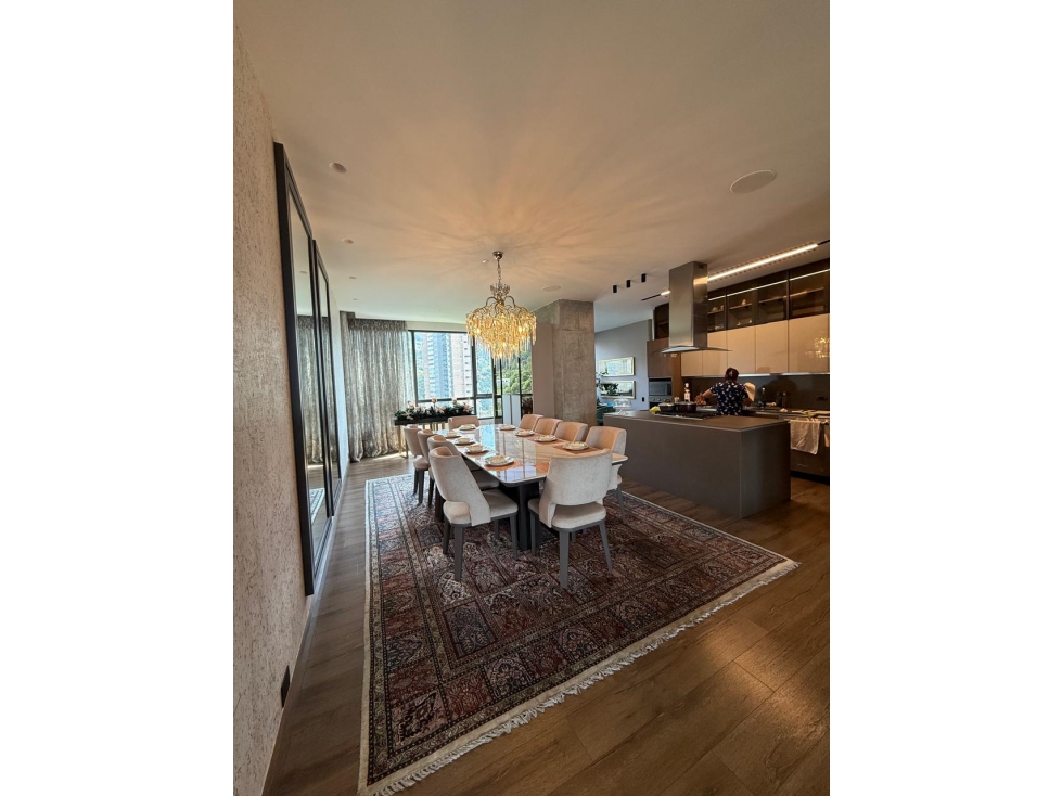 Venta Apartamento de Lujo, El Poblado, Medellín - 5