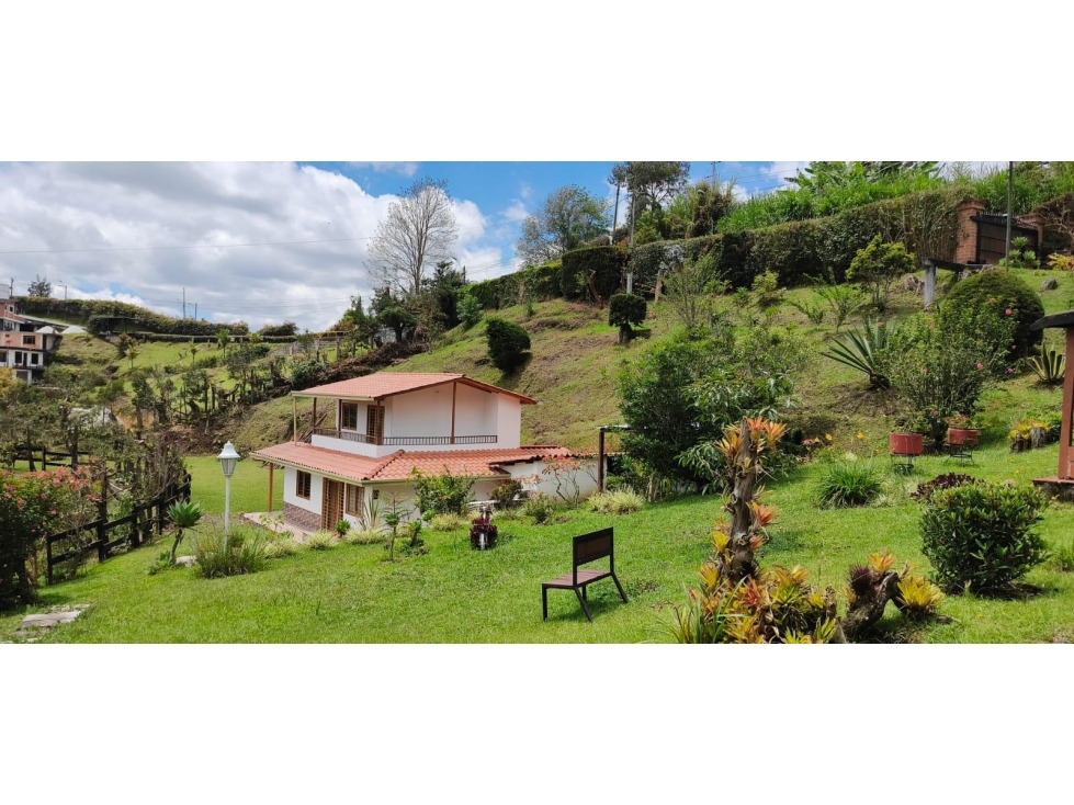 Venta Finca, Guarne - 6.962 m2 con 2 Casas — foto 2
