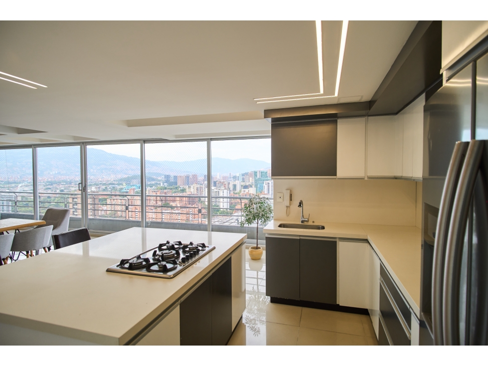 Apartamento en Alquiler, Medellín Oviedo — foto 4