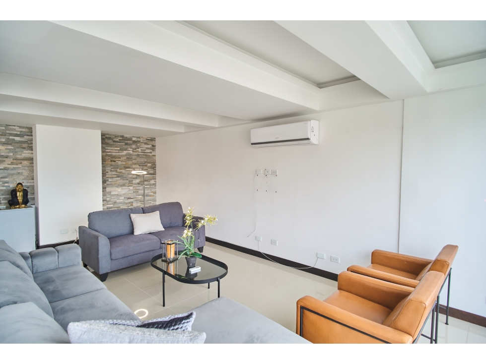Apartamento en Alquiler, Medellín Oviedo — foto 2