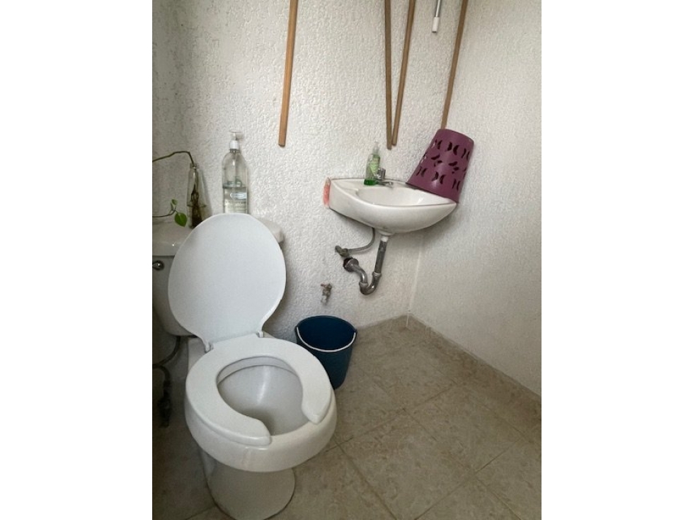 Renta Locales u Oficinas en Melchor Ocampo, Estado de México - 6