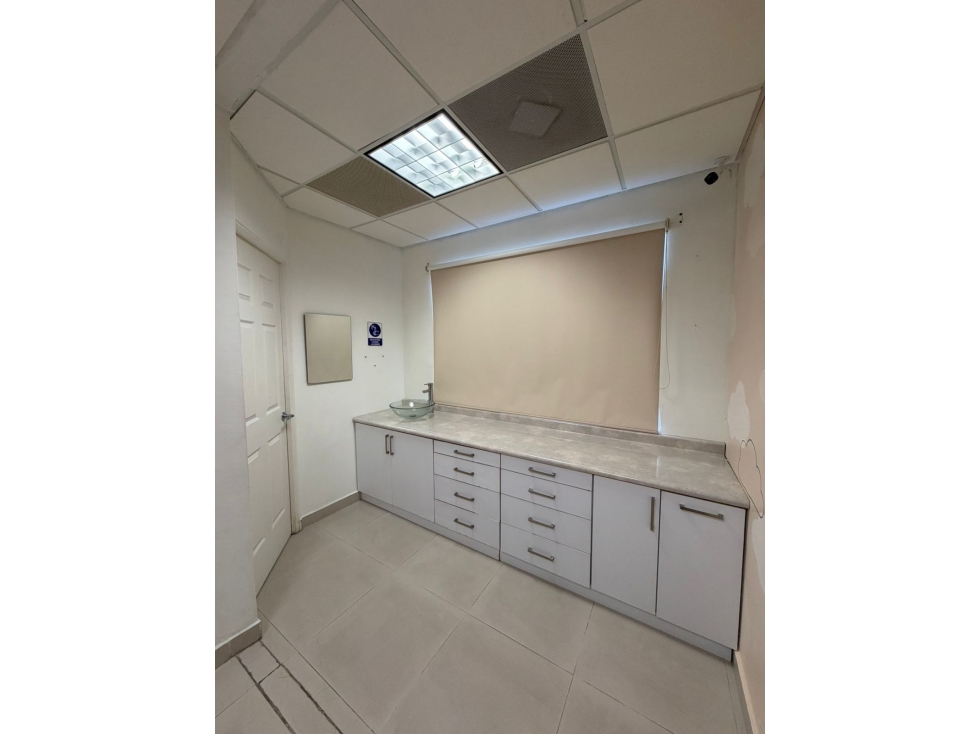 Se renta consultorio en Aspel Medical Center, Monterrey, NL. - 4