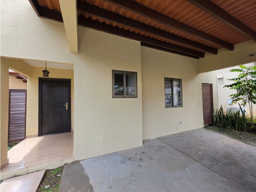 Venta de casa en Ph Woodlands, Panama Pacífico