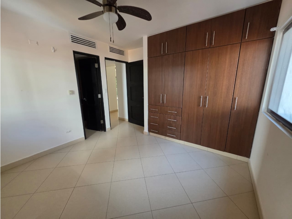 venta de apartamento en PH Embassy Club, Condo 2 — foto 3