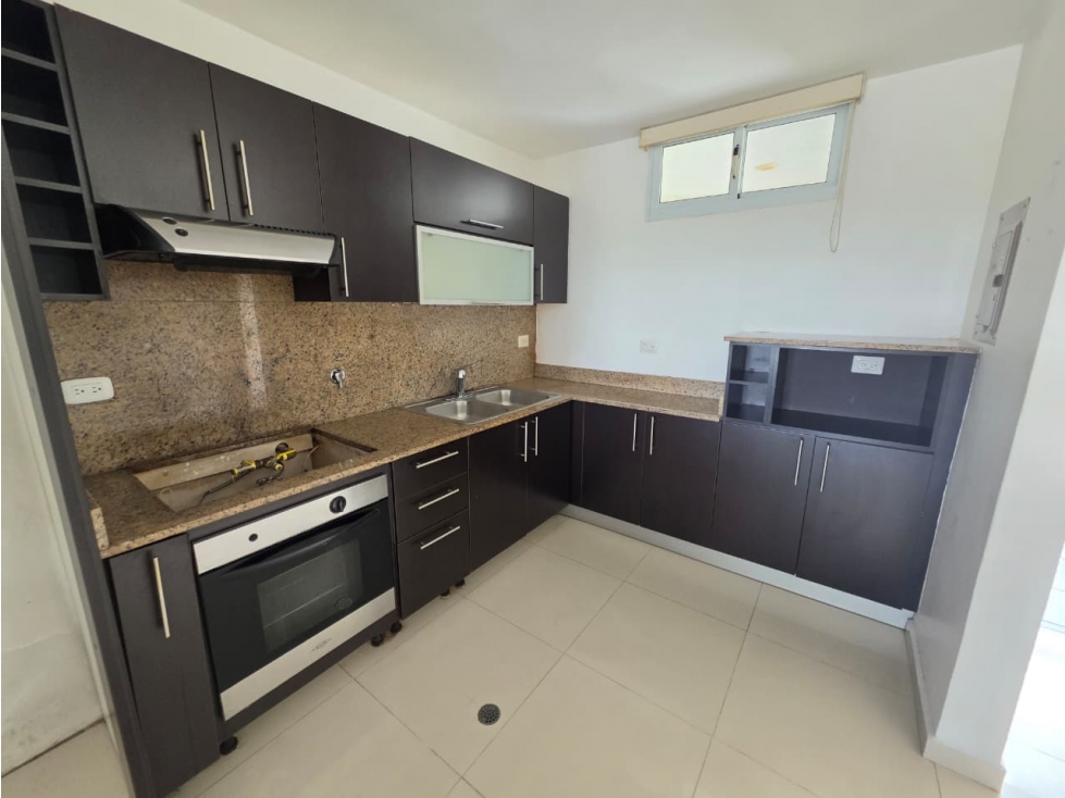 Venta de apartamento en PH Altamira Gardens, Ancón — foto 2