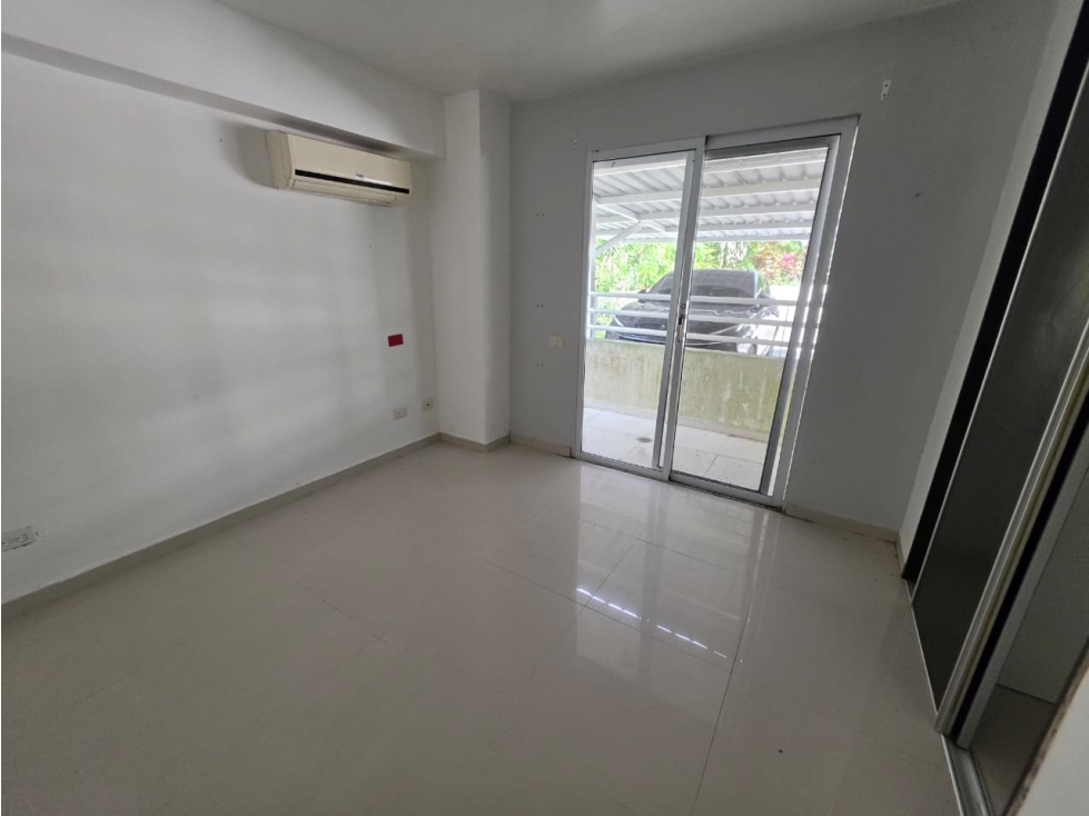 Venta de apartamento en PH Altamira Gardens, Ancón — foto 3