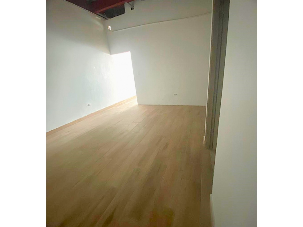 SE ALQUILA LOCAL COMERCIAL EN PLAZA MIDTOWN, RICARDO J. ALFARO — foto 5
