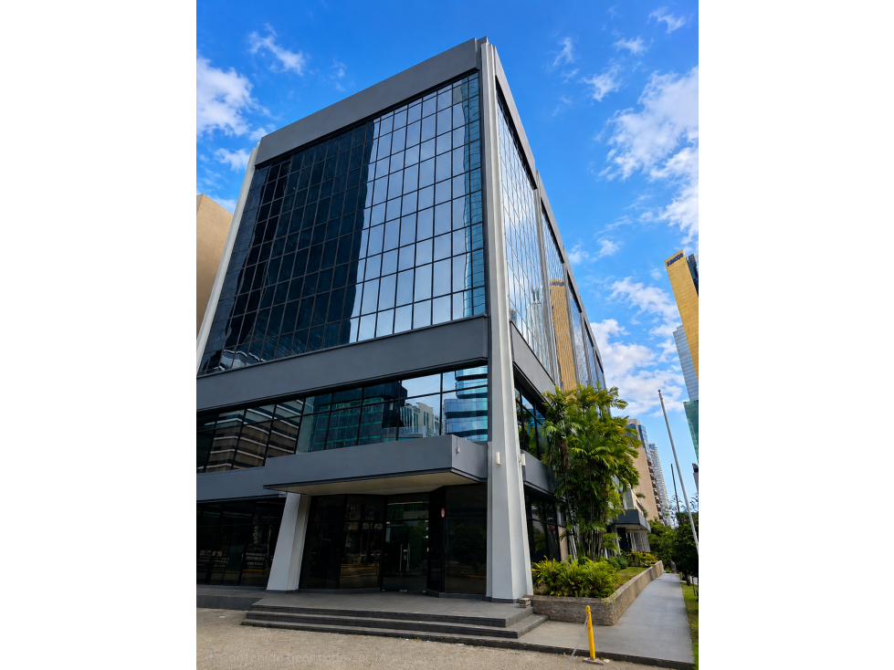 SE ALQUILAN OFICINAS EN CALLE 50, PAN AMERICAN LIFE PLAZA