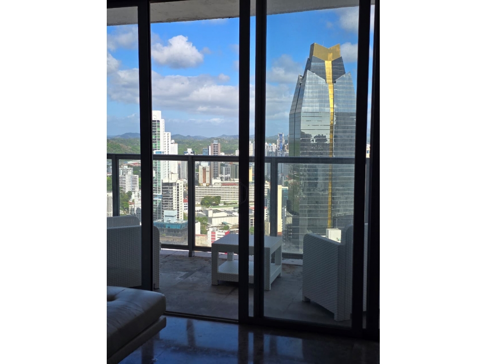 SE VENDE LINDO APARTAMENTO AMOBLADO EN PH YOO, AV. BALBOA — foto 5