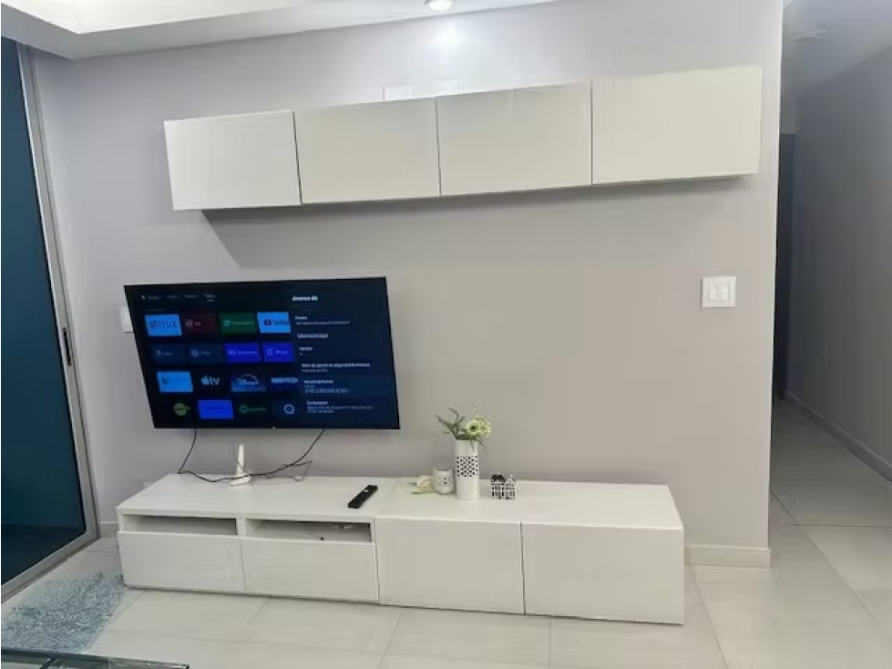 SE ALQUILA APARTAMENTO CON TERRAZA EN PH MARINA PLAZA - V. ISRAEL — foto 3