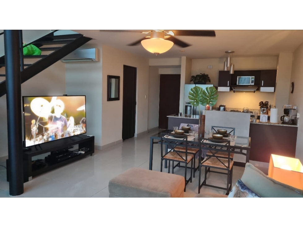 SE ALQUILA LINDO APARTAMENTO AMOBLADO EN PH VITRO LOFT EL CANGREJO — foto 3