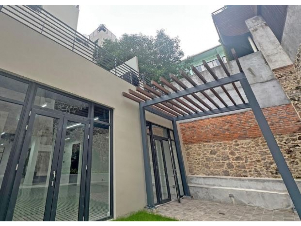SE VENDEN LOCALES EN PLAZUELA ALFARO, CASCO ANTIGUO — foto 5