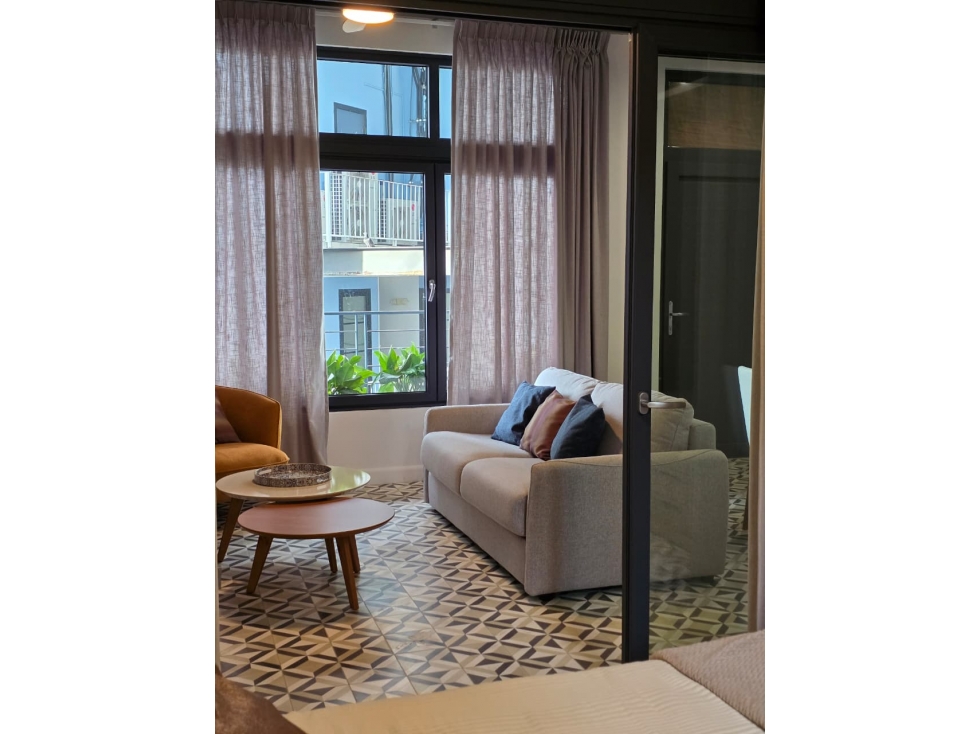 SE ALQUILA APARTAMENTO EN PLAZUELA ALFARO, CASCO ANTIGUO #11 — foto 6