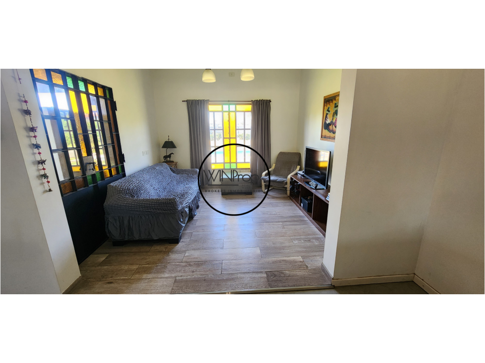 Comarcas de Luján Santa Irene 3 dormitorios y casa de huéspedes — foto 5