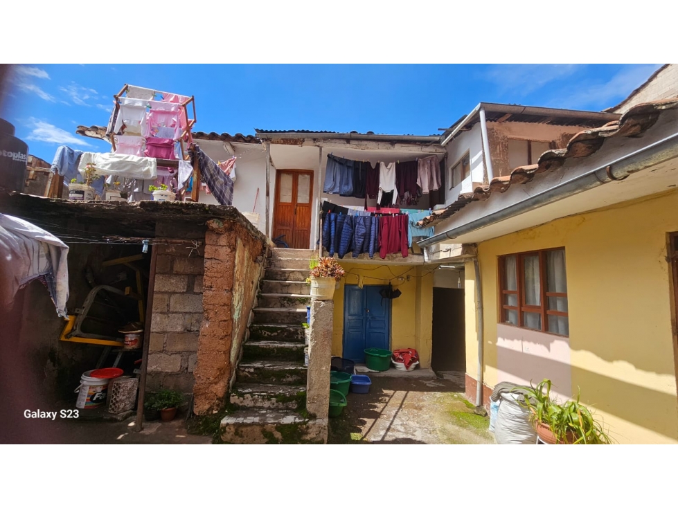 VENDO CASA LOTE 190 M2 UCCHULLO CUSCO PERÚ - 4