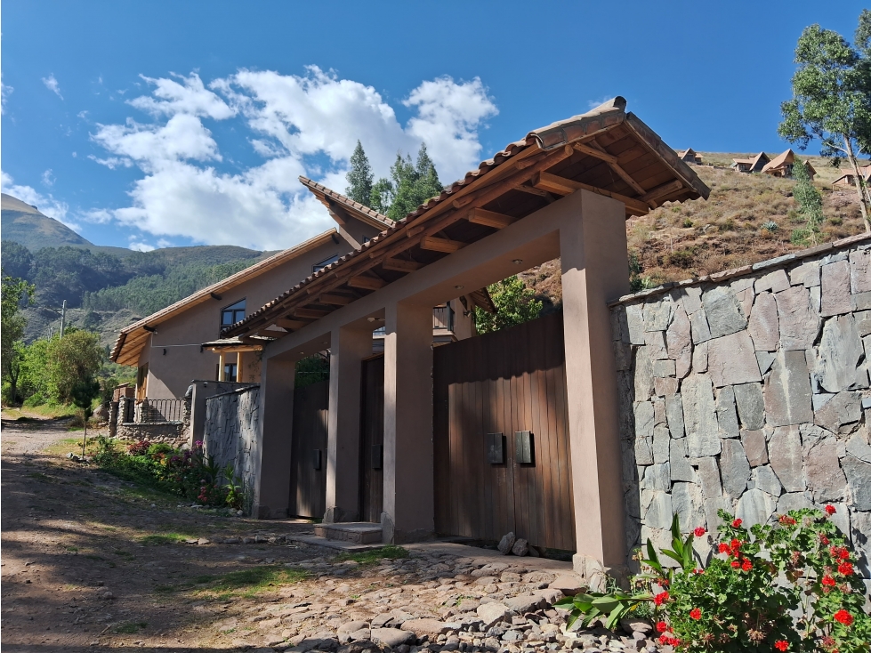 VENDO CASA DE CAMPO 3248 M2 HUAYLLABAMBA URUBAMBA CUSCO PERU - 2