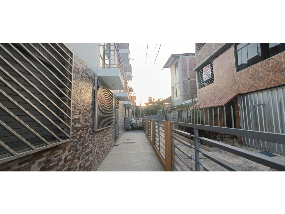 VENDO CASA 200 M2 PIURA PERU - 1