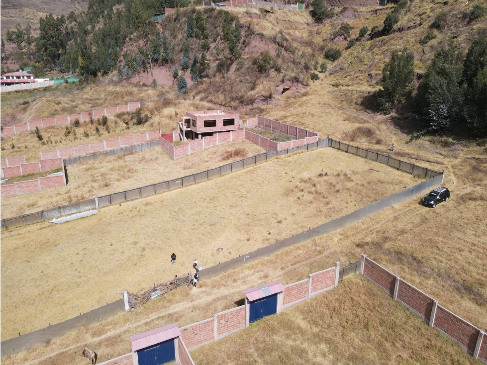 VENDO LOTE 900 M2 VALLECITO COLPARO SAN JERONIMO CUSCO PERÚ - 2