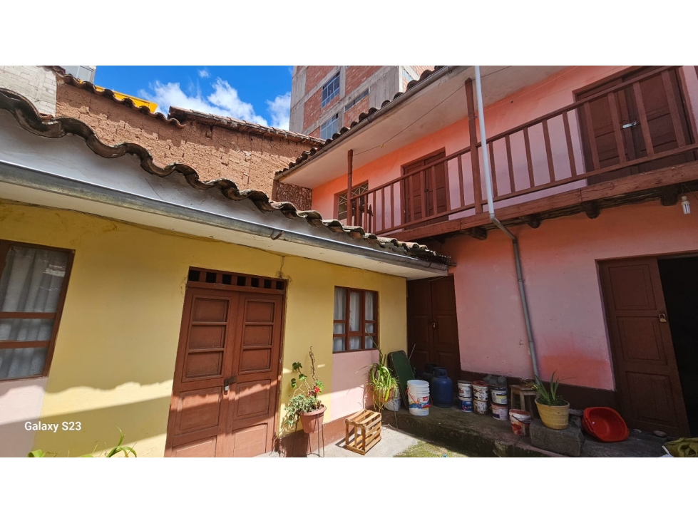VENDO CASA LOTE 190 M2 UCCHULLO CUSCO PERÚ - 5