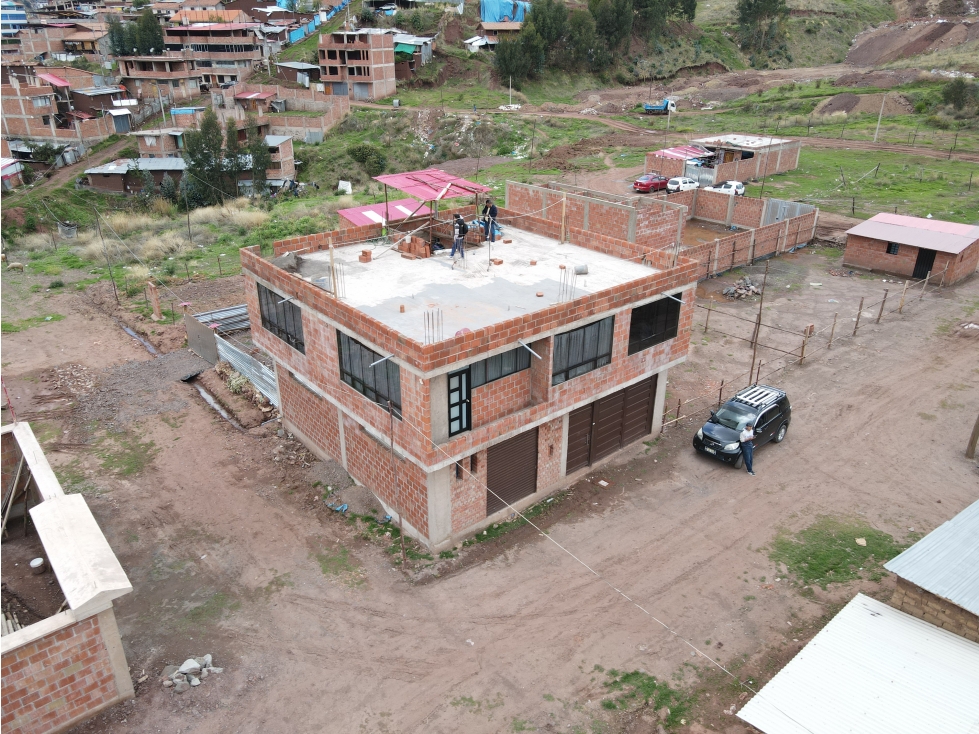 VENDO LOTE DE 200 M2 CON CASA DE 2 PISOS EN TICA TICA CUSCO PERU - 4