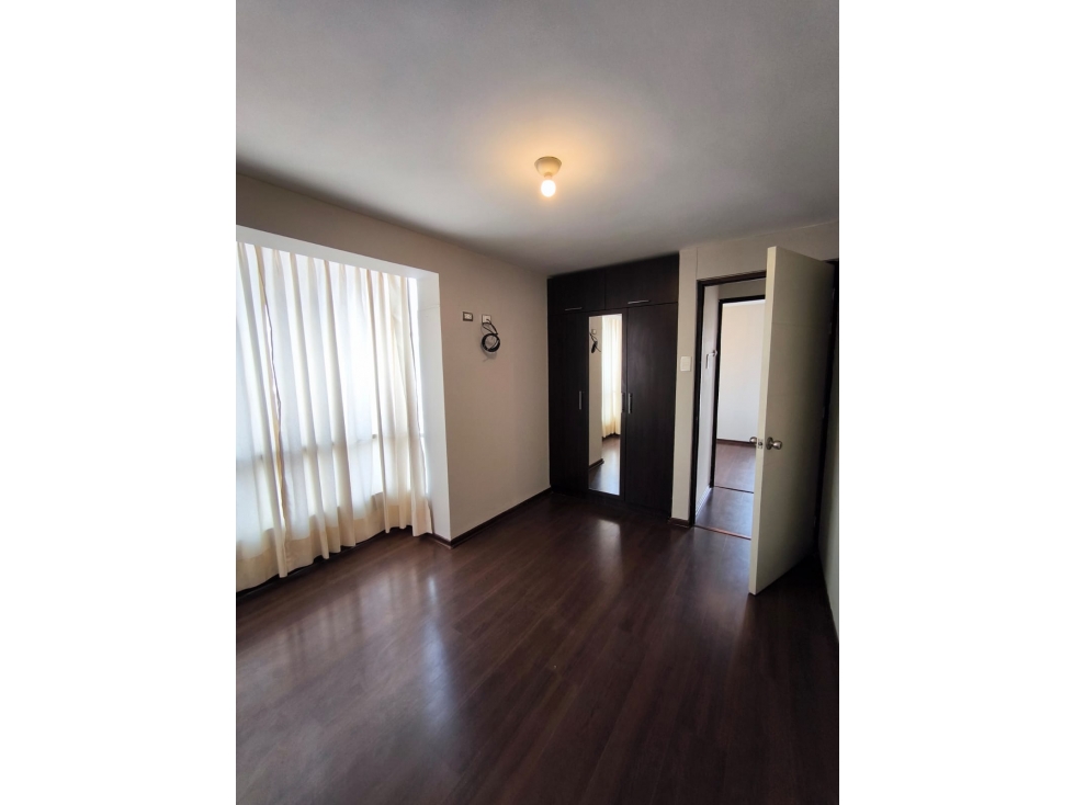 VENDO DEPARTAMENTO EN ESQUINA 74 M2 CON COCHERA Y DEPOSITO LARAPA - 4