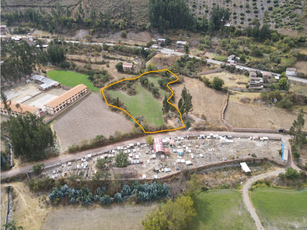 VENDO TERRENO 4980 M2 VALLE SAGRADO YANAHUARA URUBAMBA CUSCO PERU - 2