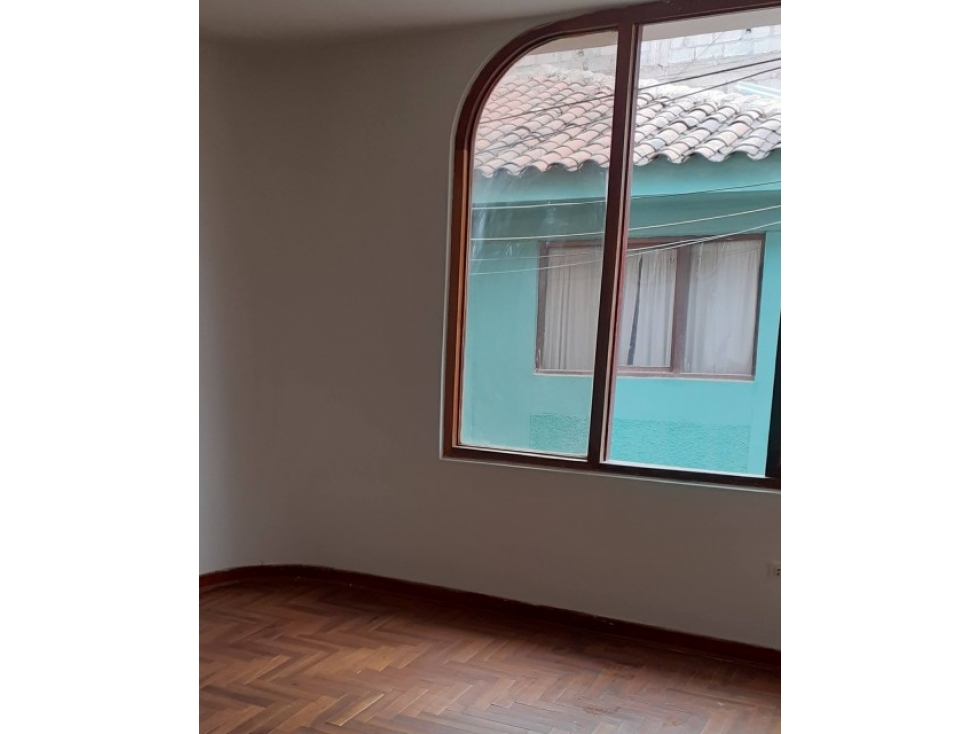 VENDO CASA EN ESQUINA 168 M2 WANCHAQ CUSCO PERÚ - 3
