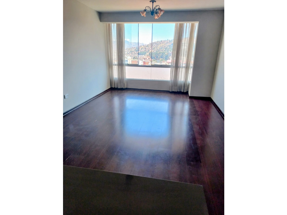 VENDO DEPARTAMENTO EN ESQUINA 74 M2 CON COCHERA Y DEPOSITO LARAPA - 5