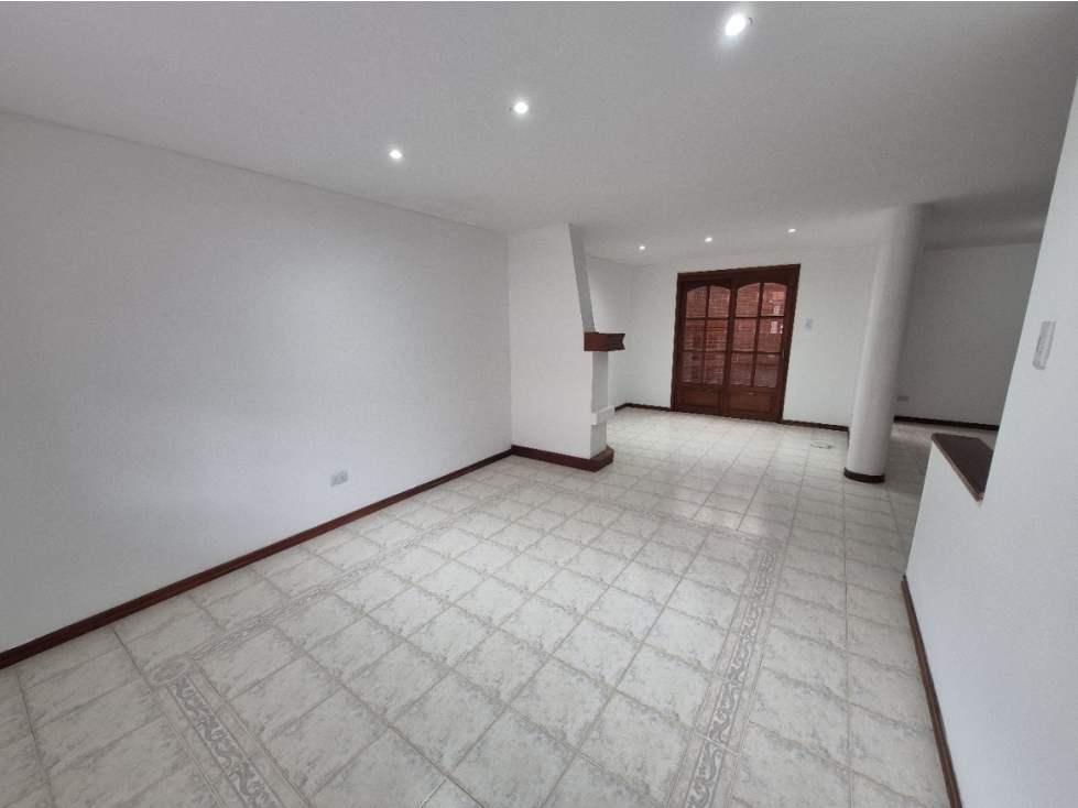 CASA EN VENTA EN EL POBLADO DE SAN ESTEBAN, POPAYÁN
