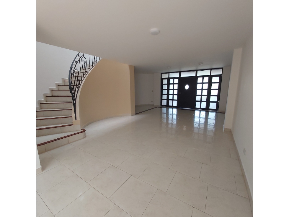 CASA EN VENTA EN EL BARRIO CAMPOBELLO, POPAYÁN
