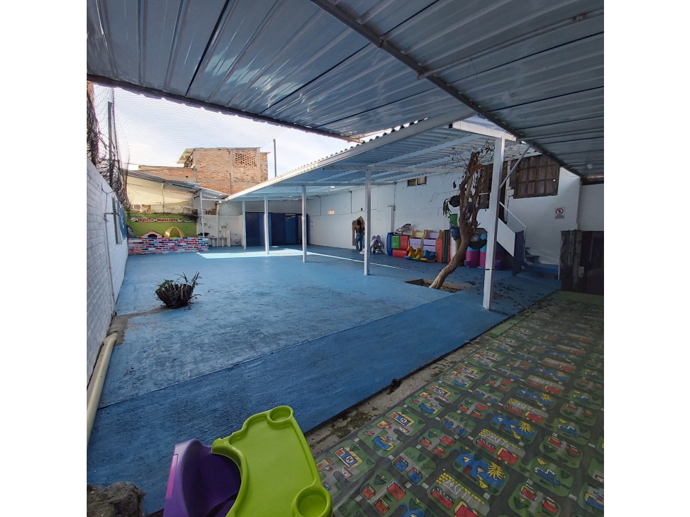 CASA - COLEGIO EN VENTA EN EL BARRIO YANACONAS, POPAYÁN