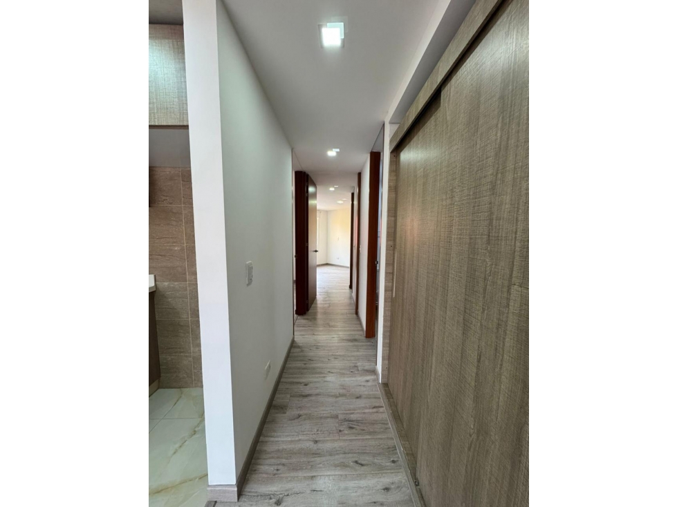 SE VENDE APARTAMENTO EN LA CIUDAD DE BOGOTÁ — foto 4