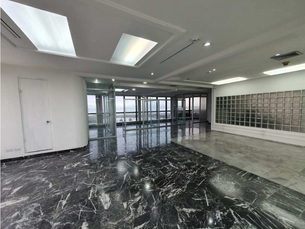Oficina Torre Bac piso 8 — foto 3